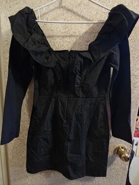 H&M Black Off-Shoulder Ruffle Mini Dress